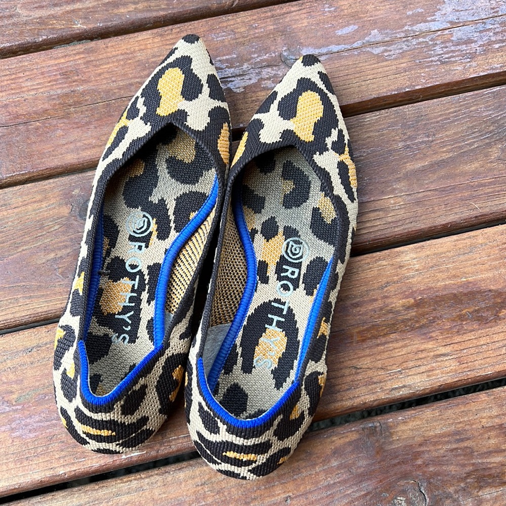 Rothy’s pointy toe shoes